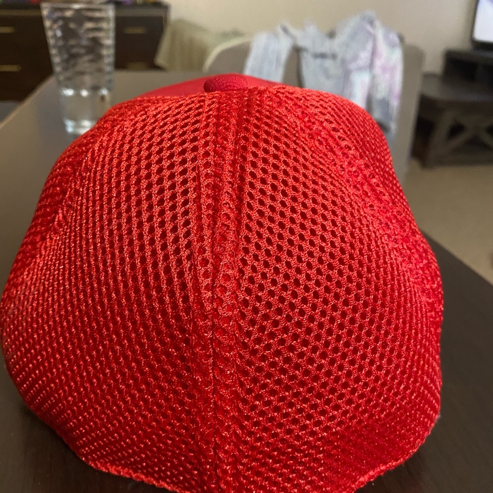 Hat - Picture 5 of 6